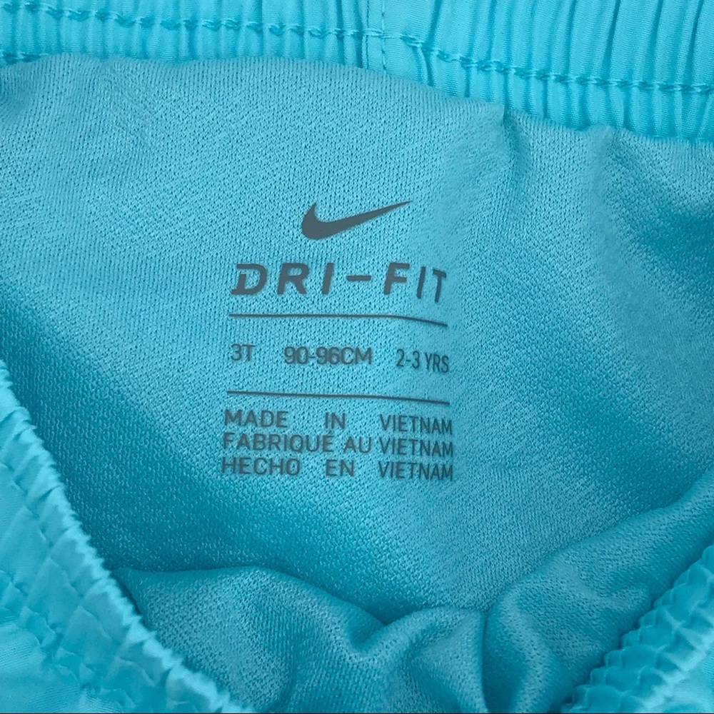 Girls Toddler aqua blue Nike running shorts - Picture 2 of 7